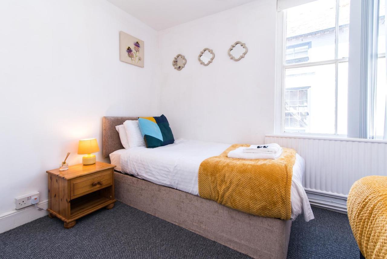 Characterful 2 Bed Apartment - Spacious & Comfy Castle Donington Εξωτερικό φωτογραφία